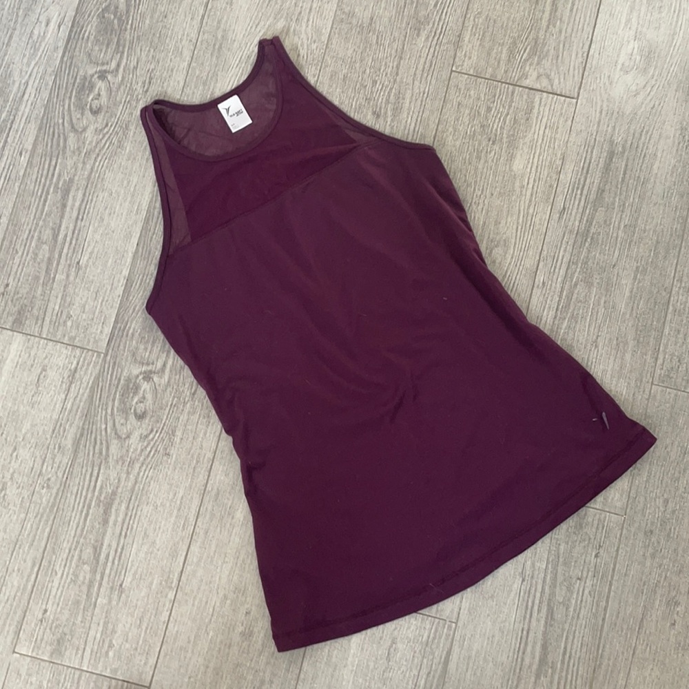 OLD NAVY Active Tank Plum Size Small